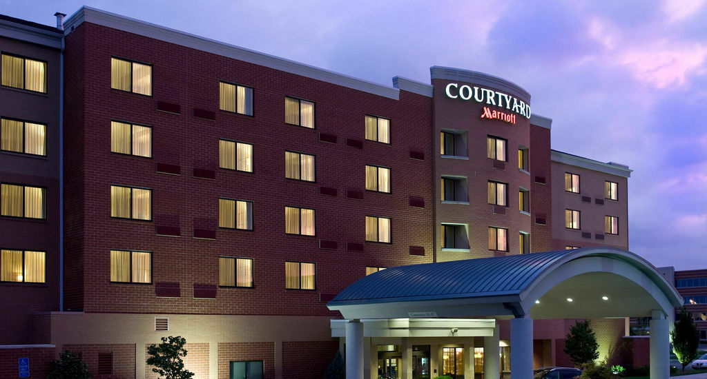 Courtyard Cincinnati North At Union Centre Уэст-Честер Экстерьер фото